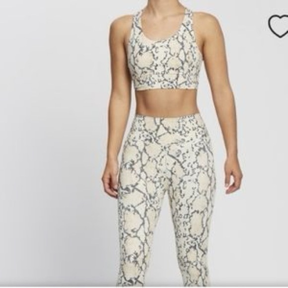 All Fenix White Python Sports Bra Size Small - Picture 4 of 7